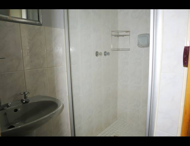 3 BEDROOM SIMPLEX FOR SALE IN MALVERN